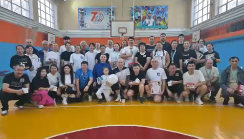 СПОРТИВНЫЙ АЖИОТАЖ И КОМАНДНЫЙ ДУХ!